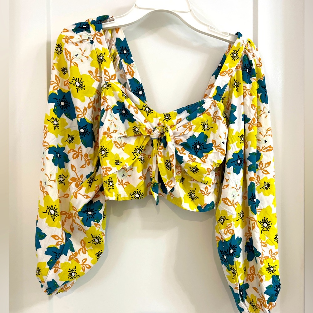 Valija Flowery crop top M